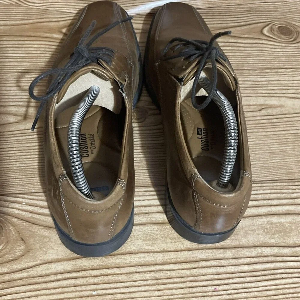 Clarks Oxford Shoes Men's 9M Tilden Walk Dress Business Casual Tan Leather